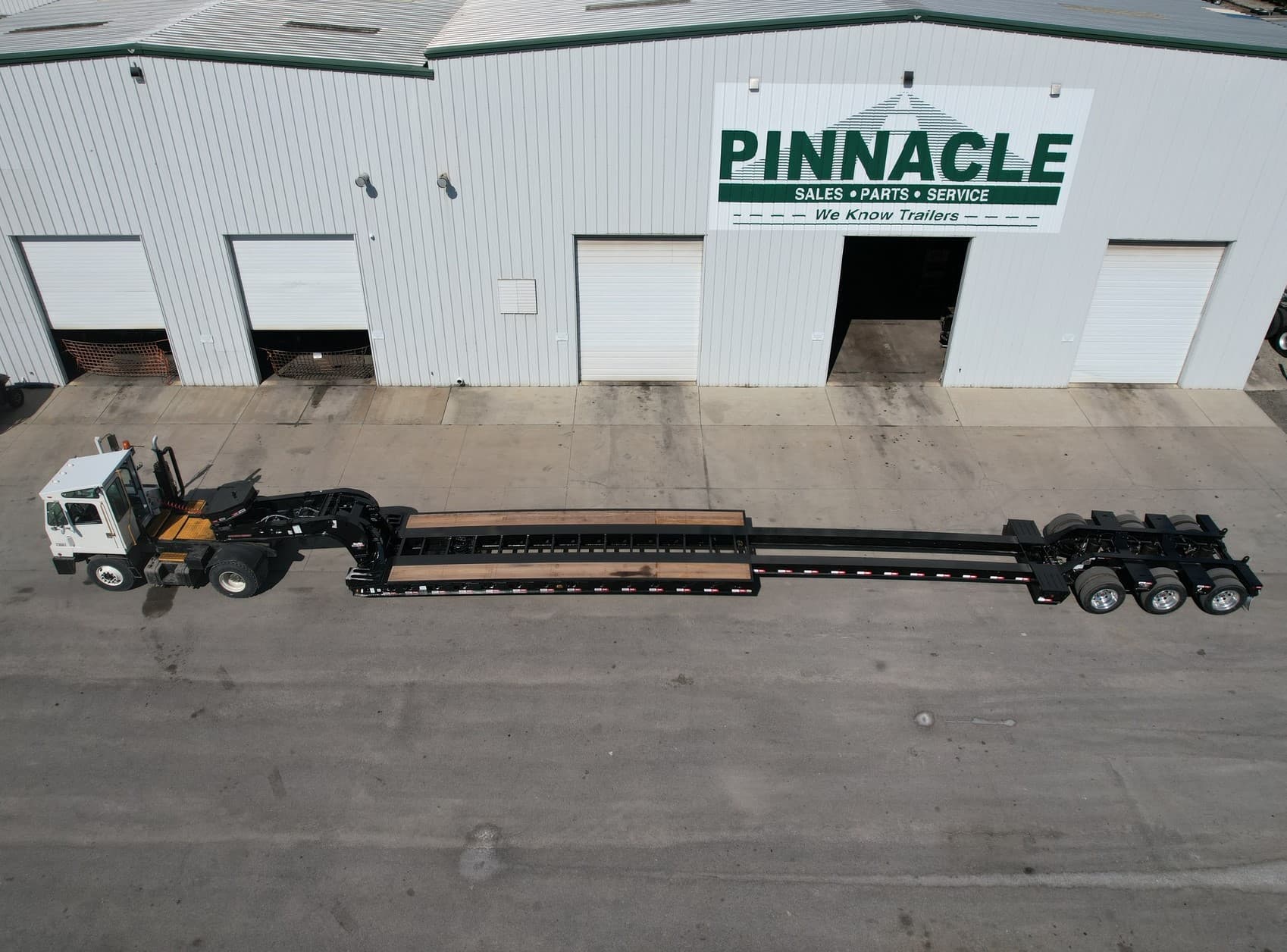 2027 Kalyn Siebert 55 Ton HRGN Extendable Lowboy Trailer