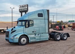 2024 Volvo VNR64T660 Sleeper Cab Truck